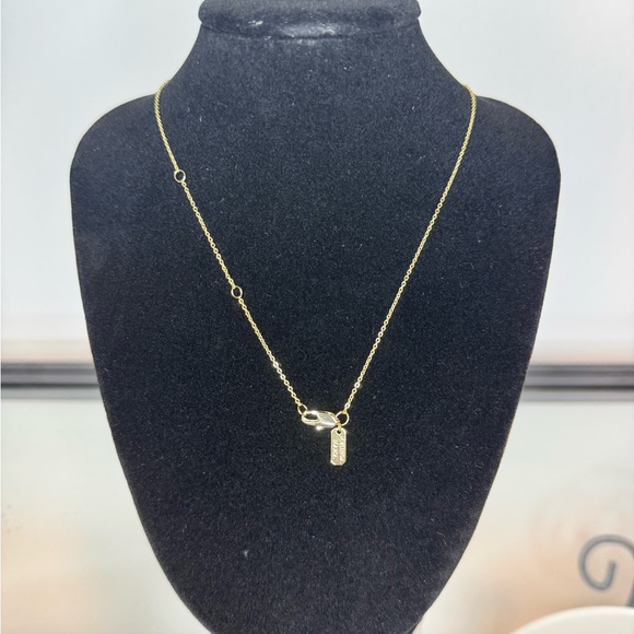 NWT Melinda Maria She's So Stunning Teardrop Necklace Gold/White Diamondette - Picture 5 of 5